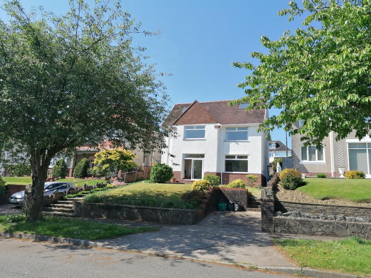 Gower Getaway - Parking & Ensuite Swansea Exterior foto
